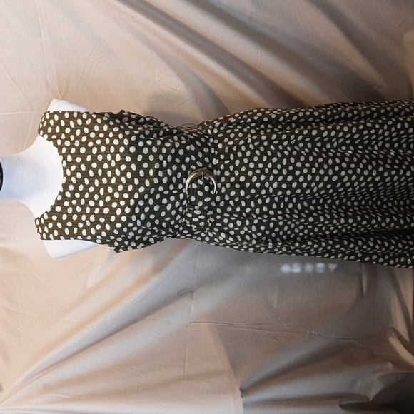 Karen Green Dresses & Skirts - Karen Green Midi Dress w/Detailed Back SZ SM